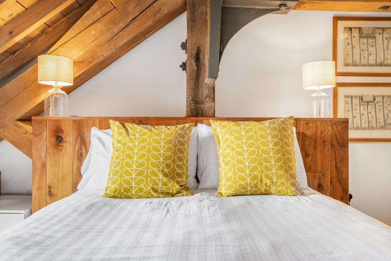 Luxury 2 Bed Apartment In Historic Royal William Yard พลีมัธ ภายนอก รูปภาพ