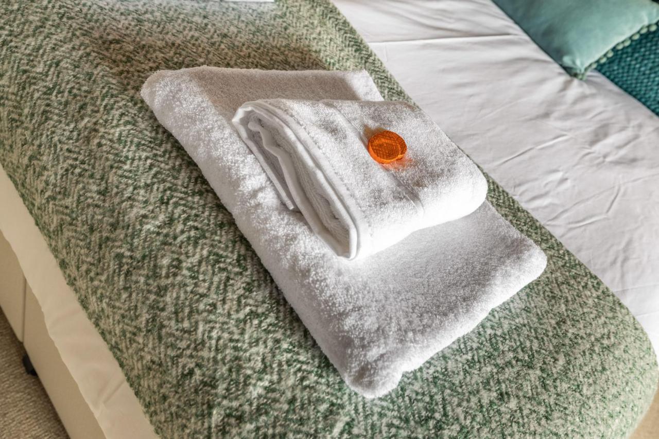 Luxury 2 Bed Apartment In Historic Royal William Yard พลีมัธ ภายนอก รูปภาพ